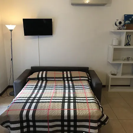 Flats Finest 2 Apartment